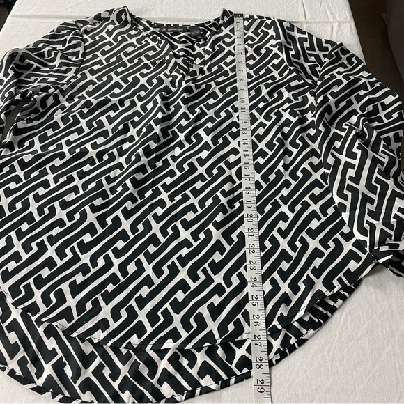 INC International Concepts Black and Cream patterned blouse. Roll tab sleeves. - Picture 3 of 9
